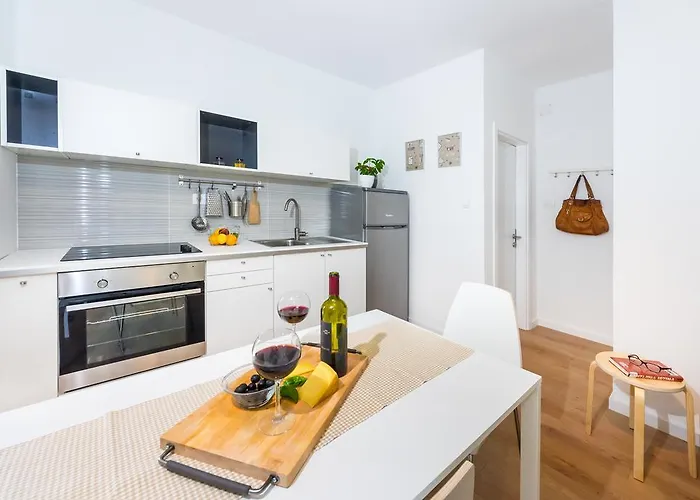 Apartamento Shosha *