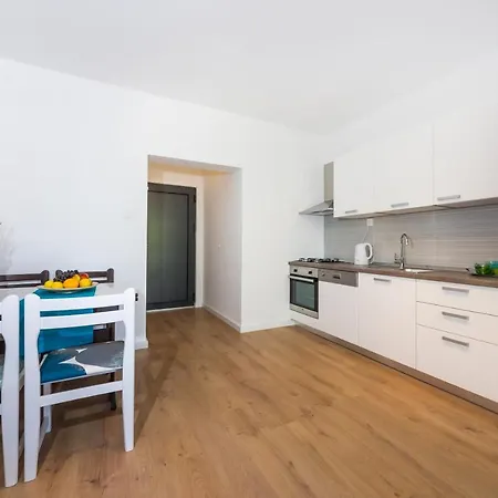 Shosha Apartamento *